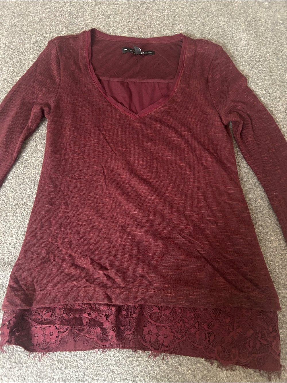 Women's White House Black Market V-Neck Lace-Hem Top - Burgundy